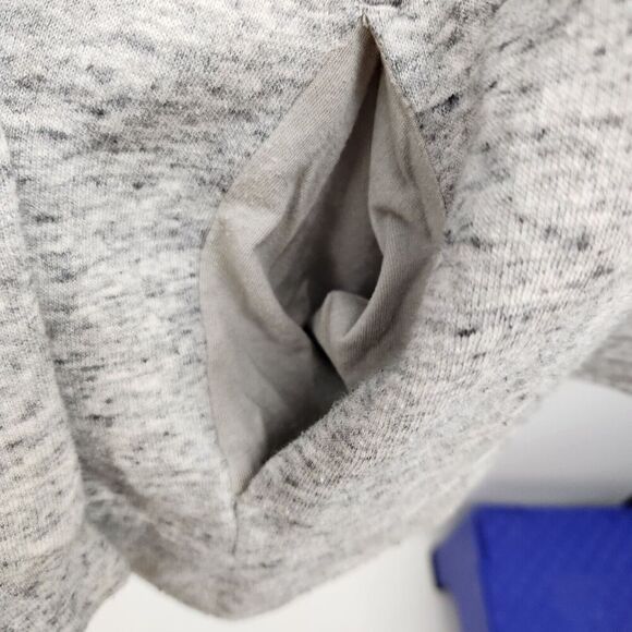 PINK VS Pullover Hoodie Women's Size Medium Gray Light Sweatshirt - Picture 7 of 13